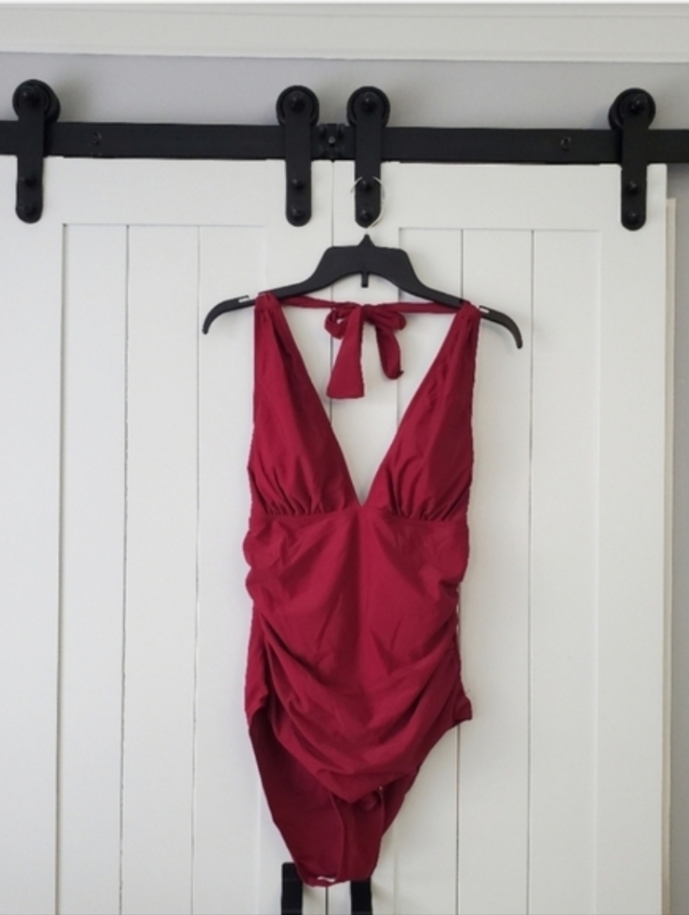 CUPSHE V- Neck One Piece Halter Backless Ruched Tummy Control Swimsuit. NEW!